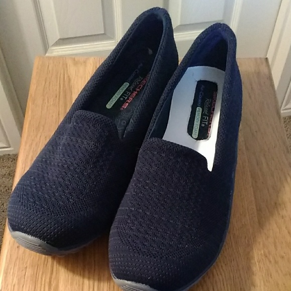 Skechers relaxed fit - Picture 3 of 8